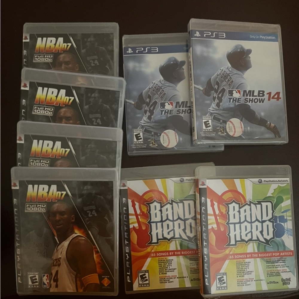 Lot of 8 NBA 07 and MLB The Show 14 PS3 Games